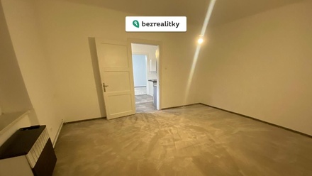 Prodej bytu 2+1 70 m², Karlovy Vary - Rybáře