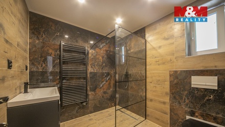 Prodej rodinného domu 190 m², Děčín