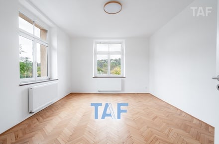 Prodej bytu 2+1 66 m², Praha - Braník