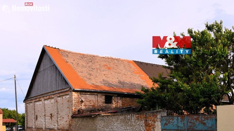 Prodej rodinného domu 264 m², Šumice