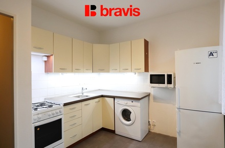 Pronájem bytu 1+1 33 m², Brno - Bystrc