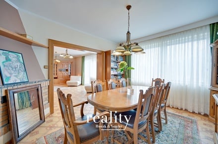 Prodej rodinného domu 480 m², Hodonice