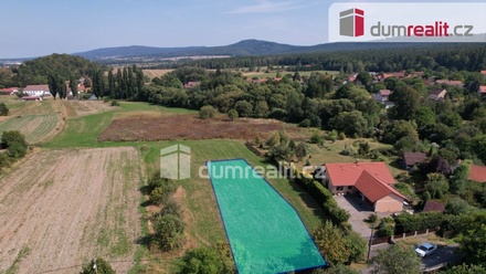 Prodej stavebního pozemku 1 190 m², Běštín