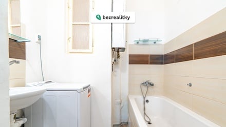 Prodej bytu 2+kk 40 m², Praha 4