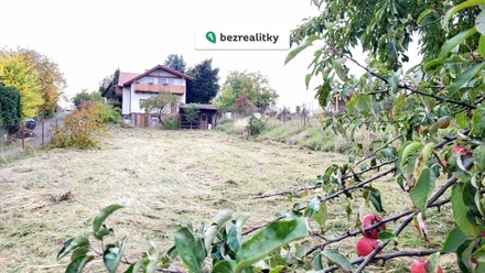 Prodej stavebního pozemku 644 m², Týnec nad Labem