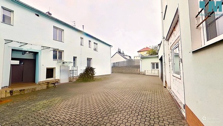 Prodej komerční nemovitosti 838 m², Třebíč