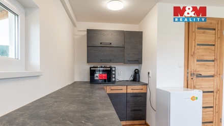 Prodej stavebního pozemku 755 m², Křenovice