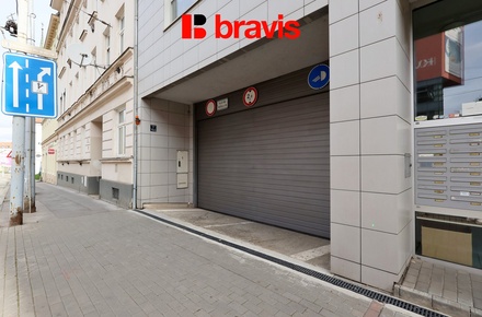 Prodej garážového stání 14 m², Brno - Štýřice