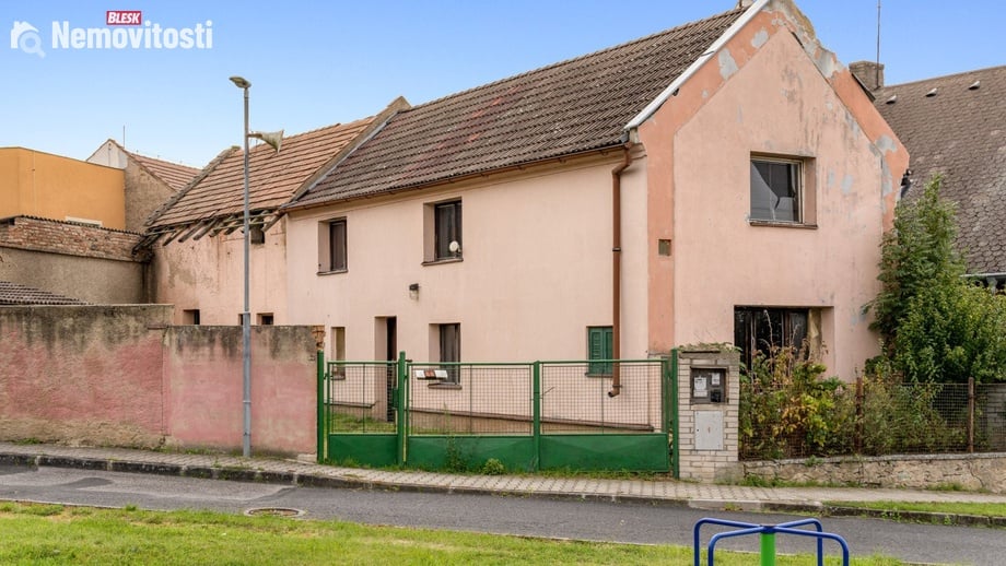 Prodej rodinného domu 180 m², Vrbičany
