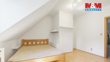Prodej bytu 3+1 130 m², Cheb