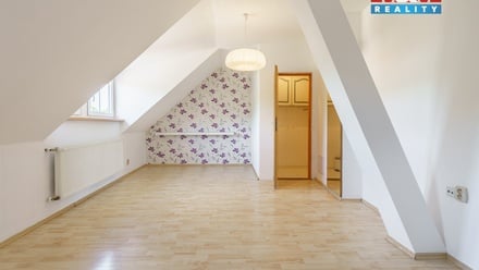 Prodej bytu 3+1 130 m², Cheb