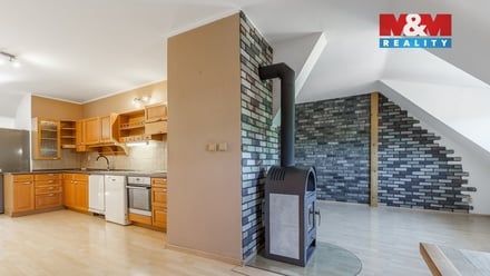 Prodej bytu 3+1 130 m², Cheb