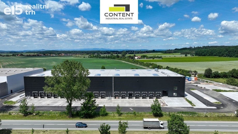 Pronájem skladu 576 m², Hradec Králové