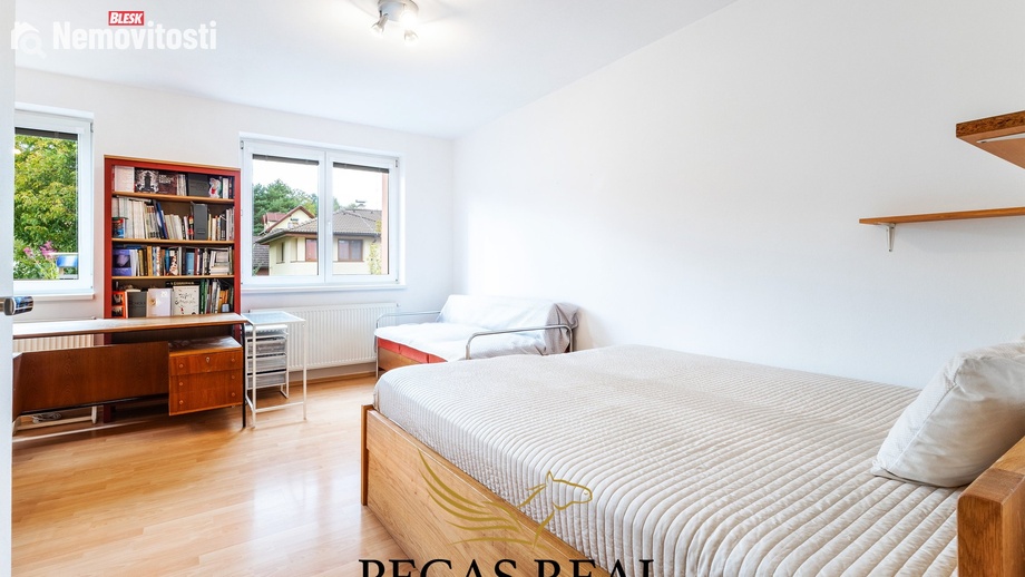 Prodej bytu 1+kk 44 m², Brno - Žebětín