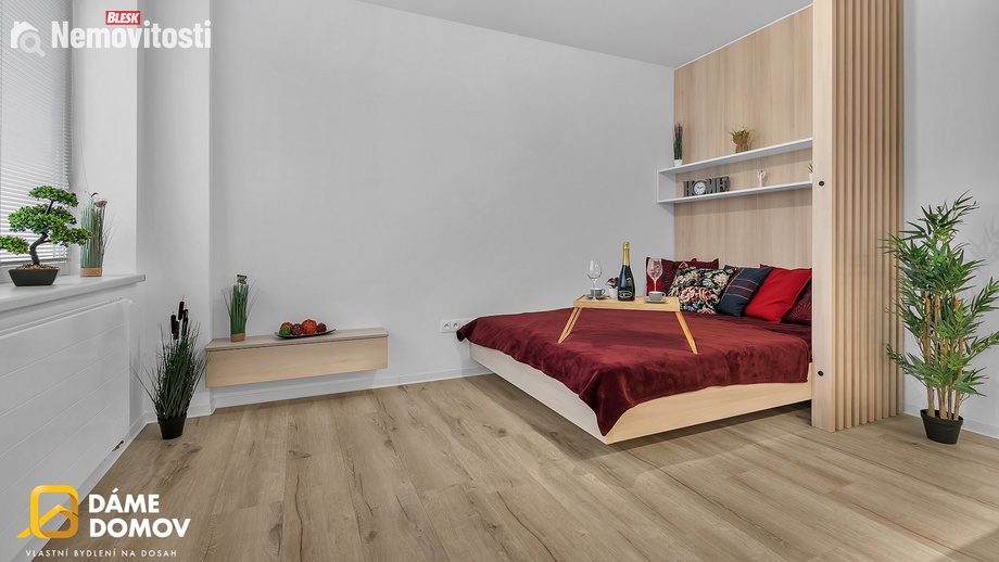 Pronájem bytu 1+kk 28 m², Zlín