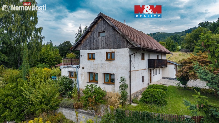 Prodej činžovního domu 231 m², Děčín