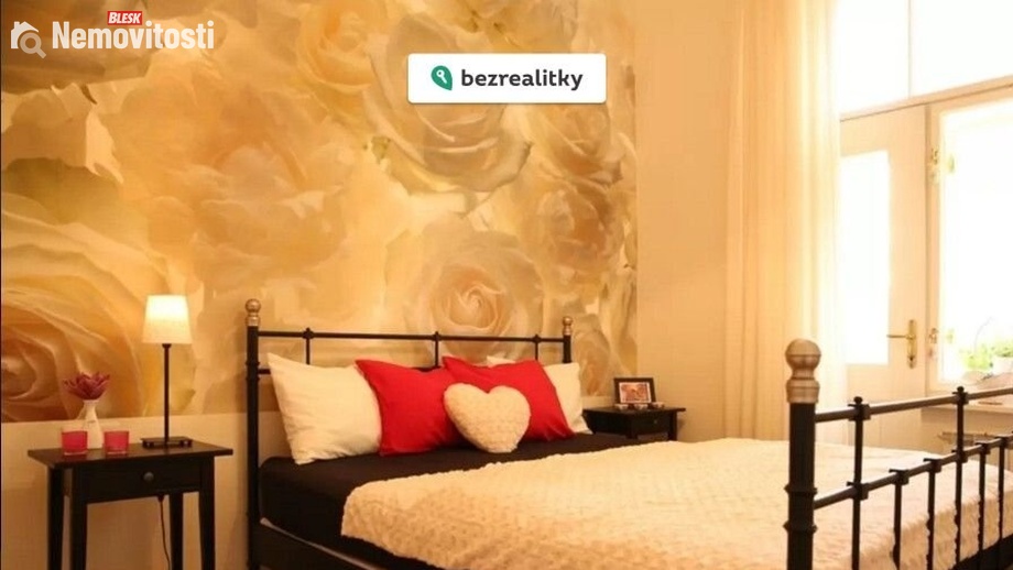 Prodej bytu 2+kk 51 m², Praha 1