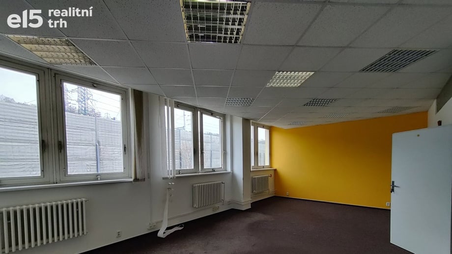 Pronájem kanceláře, 115 m² - Praha - Vysočany