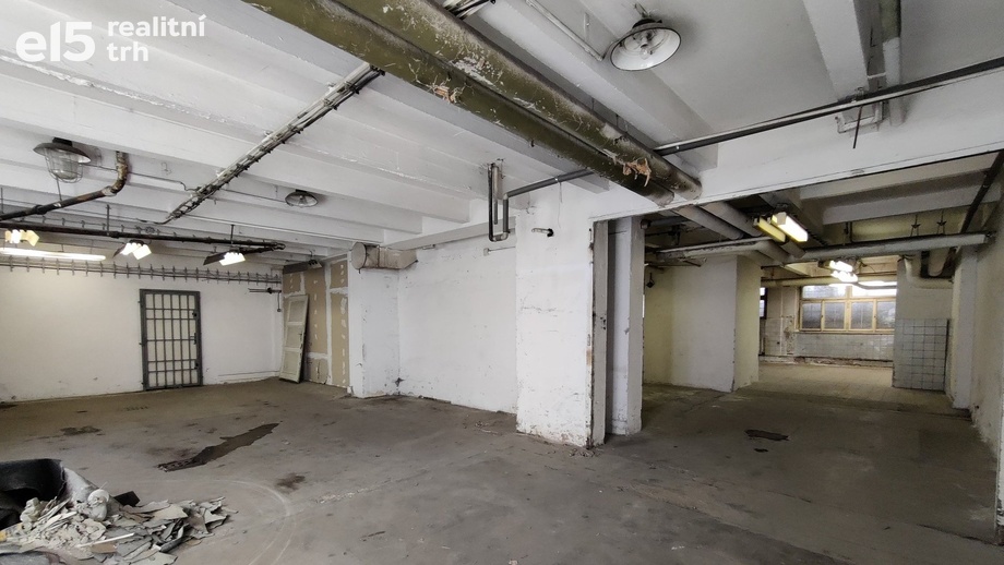 Pronájem sklady, 253 m² - Praha - Vysočany