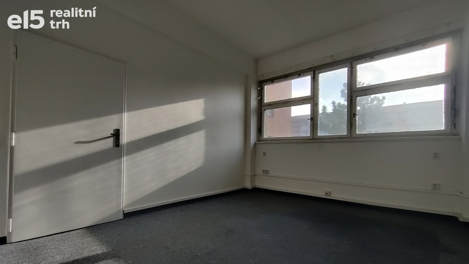 Pronájem kanceláře 31 m², Praha - Žižkov