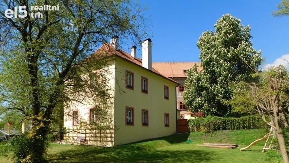 Prodej rodinného domu 235 m², Dobříš