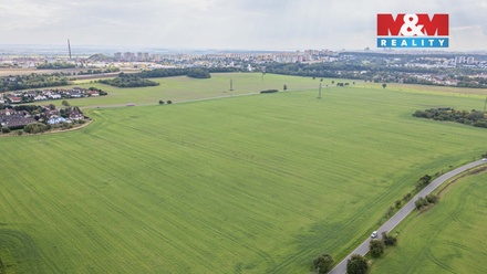 Prodej pole 3 488 m², Praha