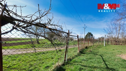 Prodej stavebního pozemku 1 542 m², Polkovice