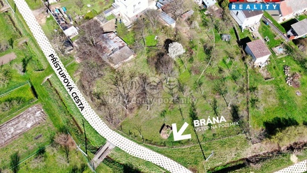 Prodej stavebního pozemku 1 542 m², Polkovice