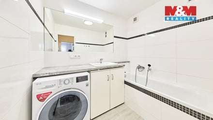 Prodej bytu 3+kk 60 m², Broumov