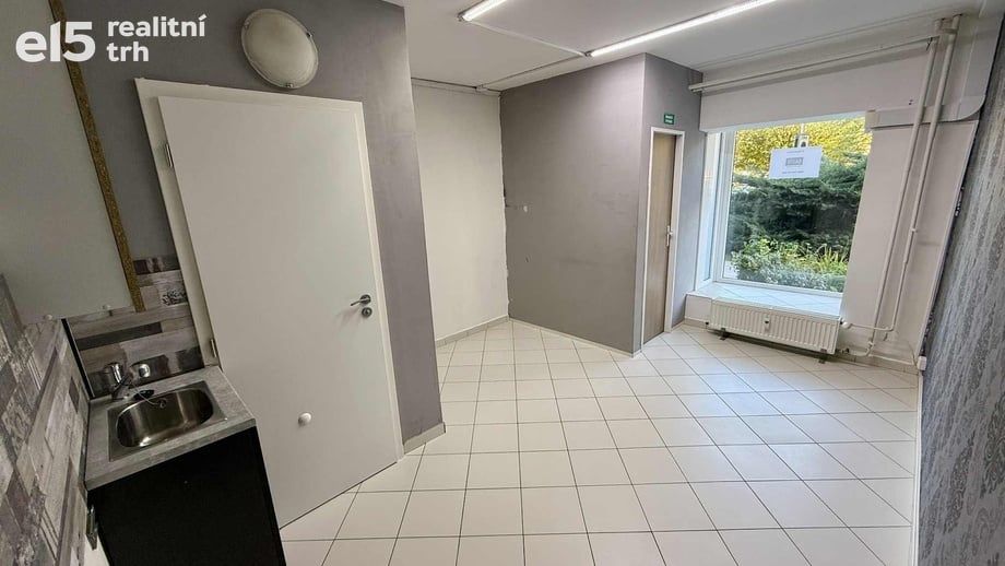 Pronájem obchodního prostoru 16 m², Brno - Bystrc