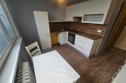 Pronájem bytu 1+1 35 m², Bruntál
