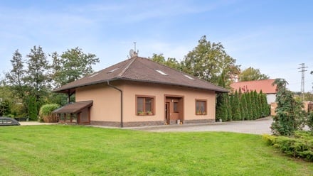 Prodej rodinného domu 204 m², Tvořihráz