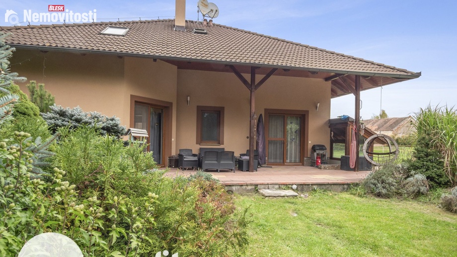 Prodej rodinného domu 204 m², Tvořihráz