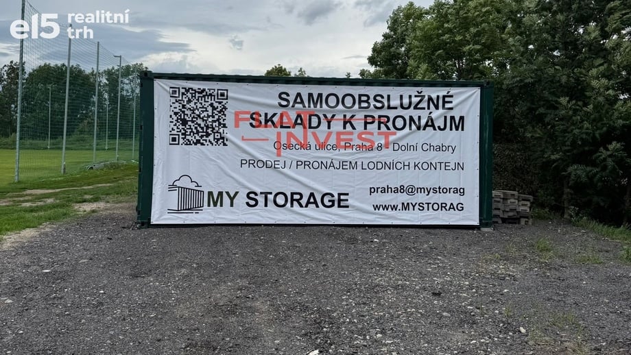 Pronájem skladu 14 m², Klecany