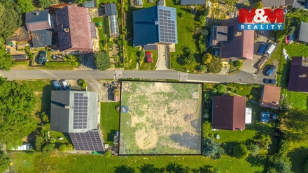 Prodej stavebního pozemku 750 m², Jesenný