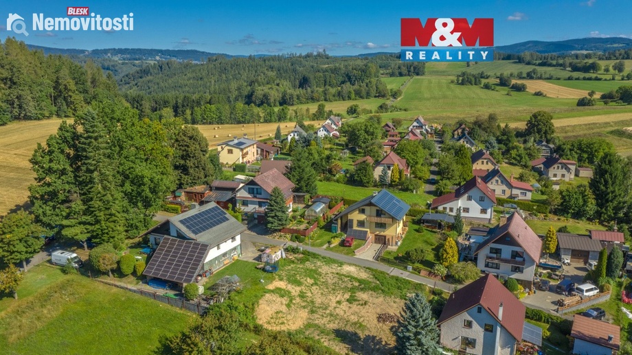 Prodej stavebního pozemku 750 m², Jesenný