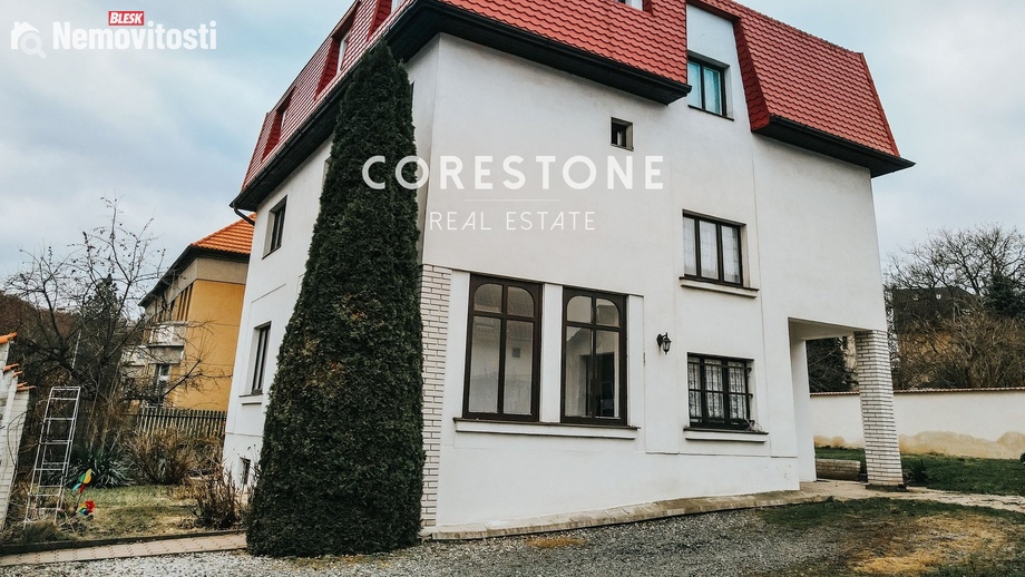 Prodej činžovního domu 382 m², Praha - Ruzyně