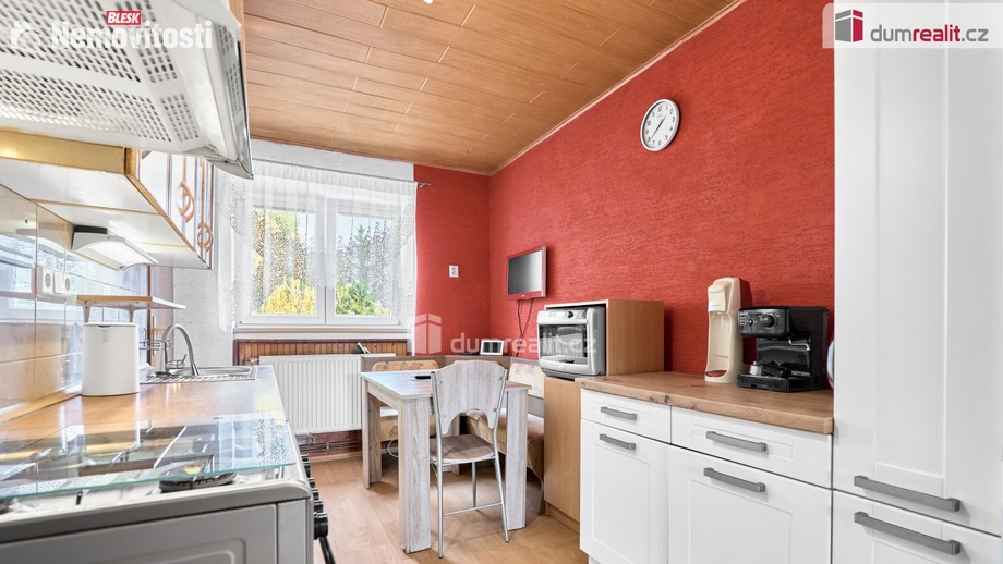 Prodej bytu 2+1 67 m², Lubenec