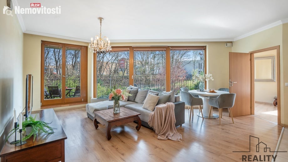 Pronájem bytu 2+kk 73 m², Praha 6