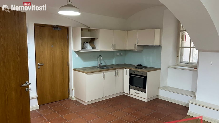 Pronájem bytu 1+kk 32 m², Brno - Černá Pole