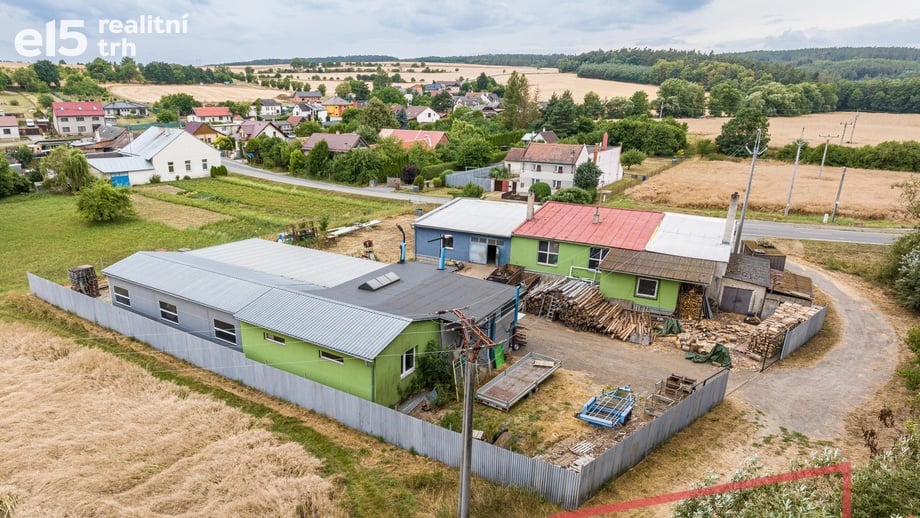 Prodej výrobního prostoru 930 m², Laškov - Kandia