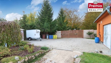 Prodej stavebního pozemku 500 m², Šatov