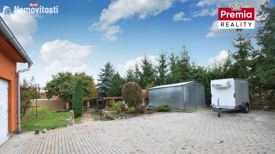 Prodej stavebního pozemku 500 m², Šatov