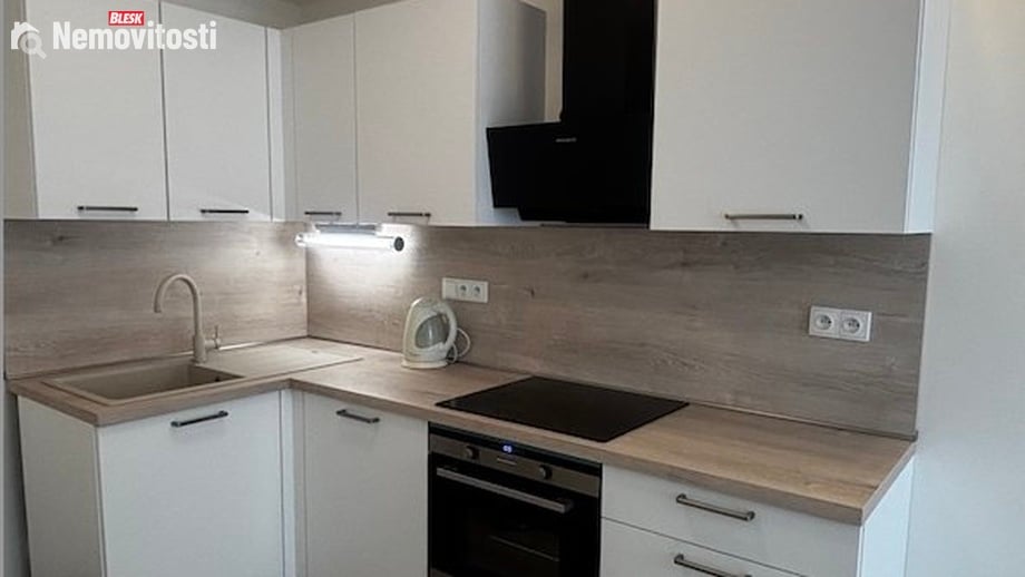 Pronájem bytu 2+kk 45 m², Brno - Židenice