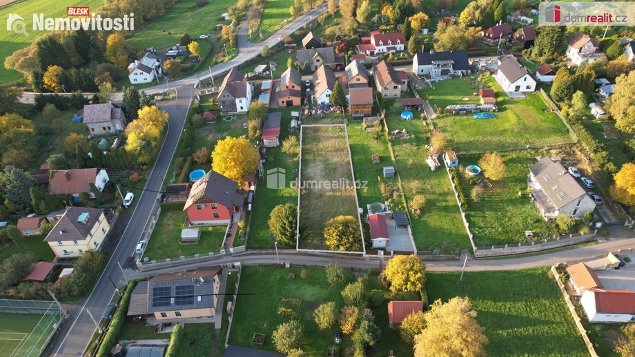 Prodej stavebního pozemku 917 m², Veselé