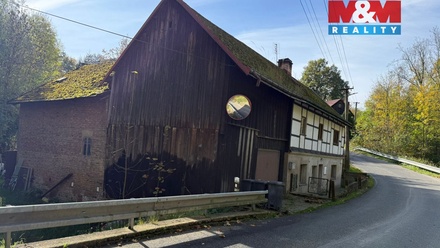 Prodej rodinného domu 200 m², Huntířov