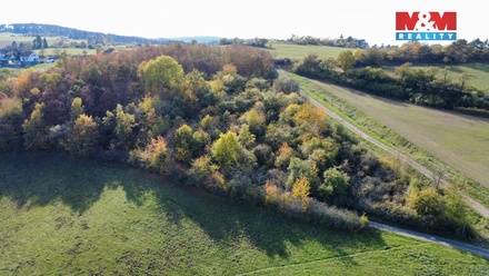Prodej pole 4 731 m², Milešov