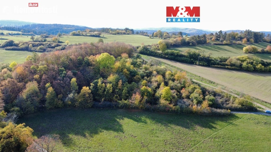 Prodej pole 4 731 m², Milešov