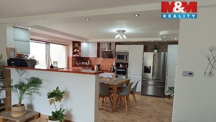 Pronájem bytu 2+kk 94 m², Drahobudice