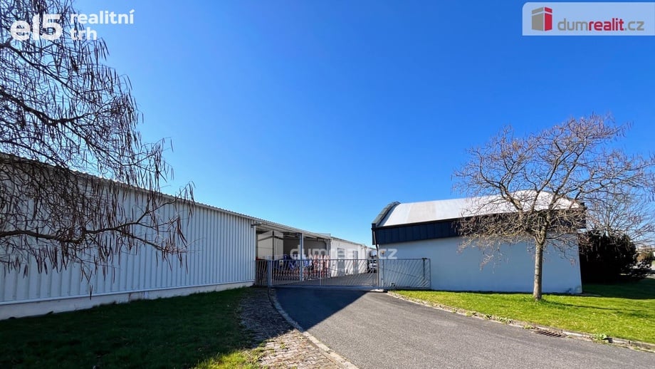 Pronájem obchodního prostoru 342 m², Uherské Hradiště